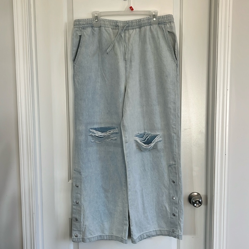 Splash wide legged jeans size 32